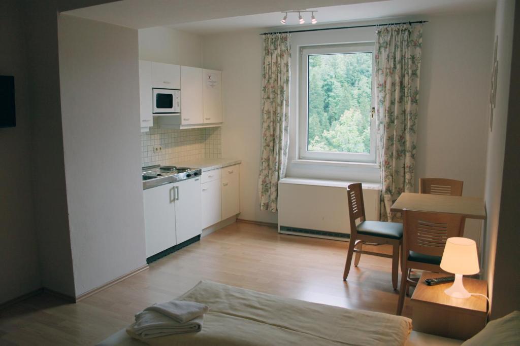 Hotel Hirschen Bad Gastein Rum bild